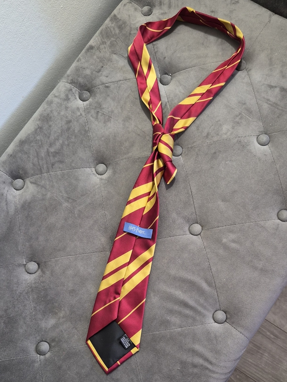 Harry Potter Tie Gryffindor Warner Bros. Men's Red & Yellow Striped Tie